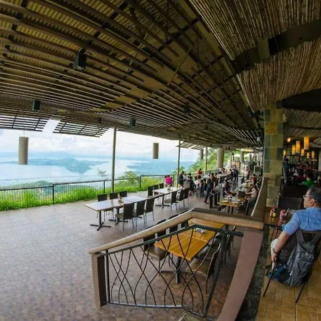 Hunaja'S Home At Wind Residences Tagaytay